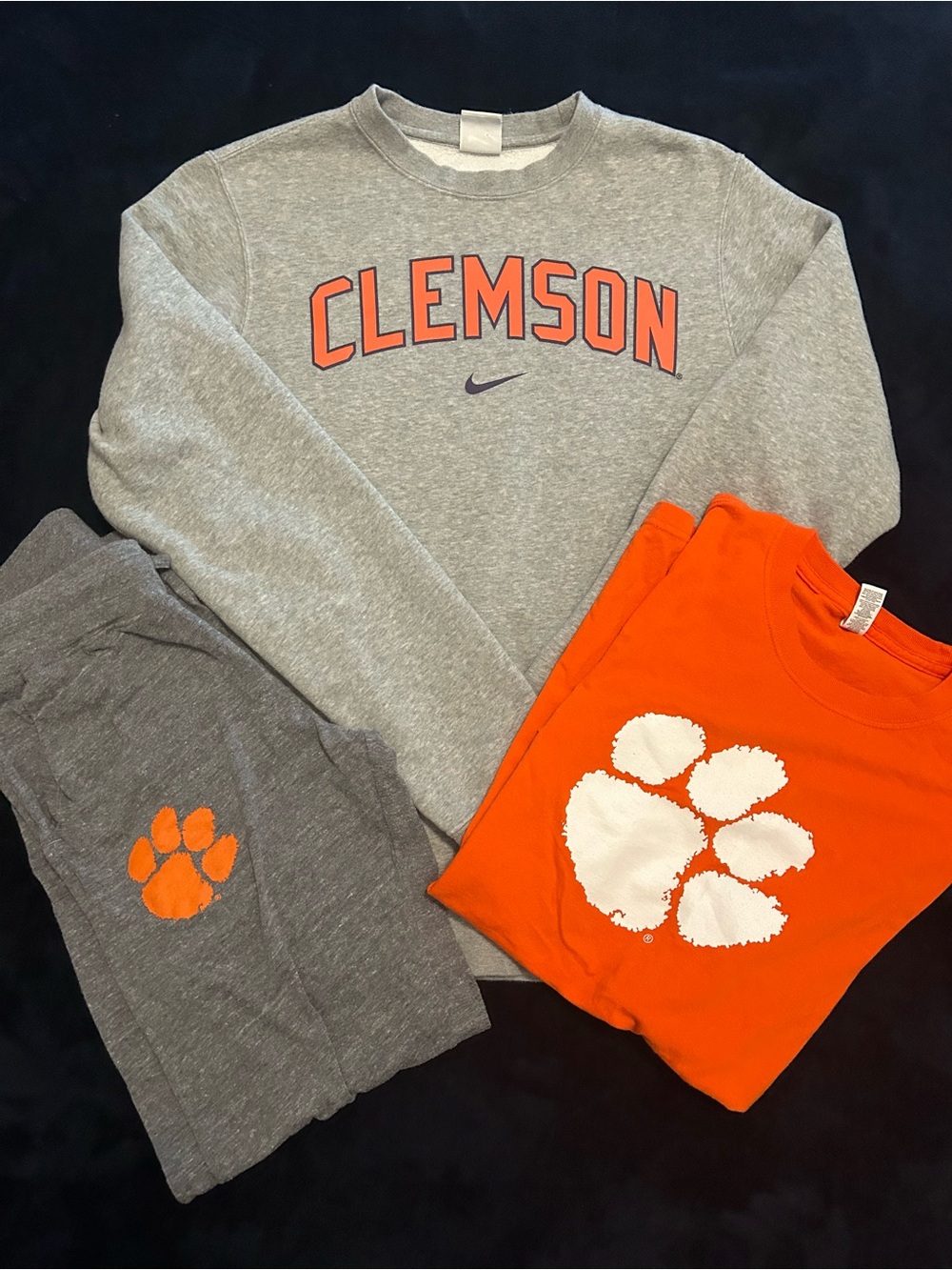 Clemson Bundle- L tee, M joggers and sweatshirt
